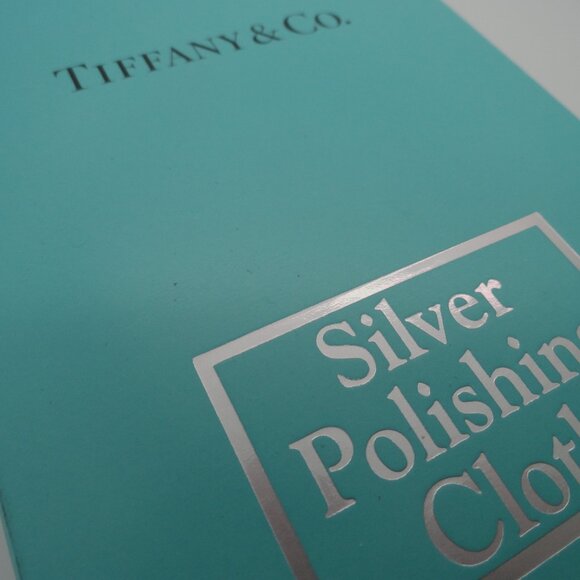 Tiffany & Co. 18" by 18" Jewelry Cleaner and Polishing Cloth - Picture 5 of 10
